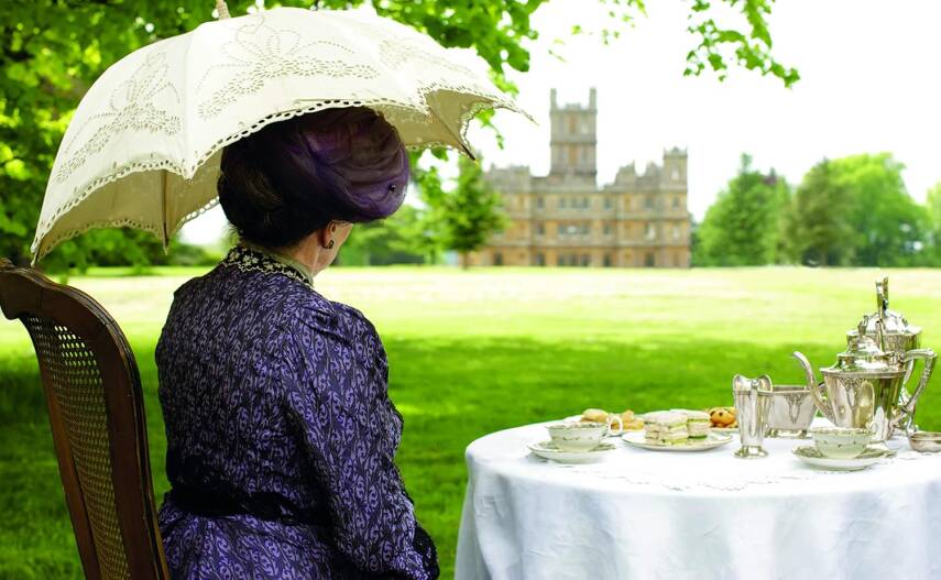The Official Downton Abbey Afternoon Tea Cookbook  - 2